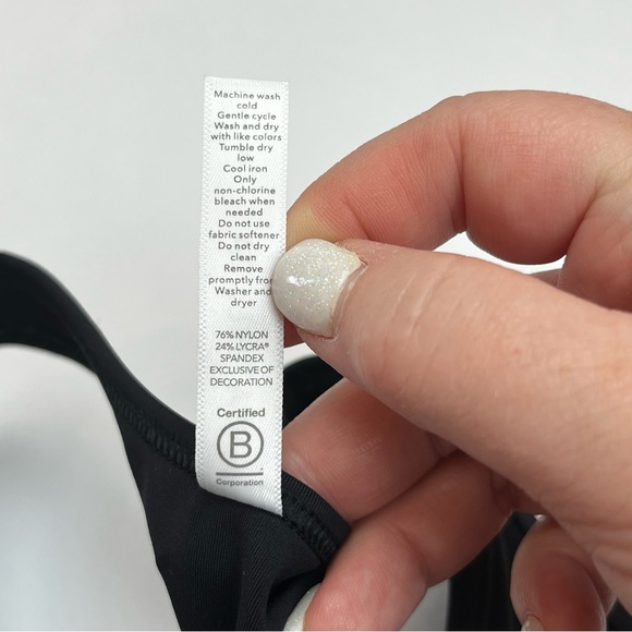 Athleta Lightning Tank Womens Size‎ Small Black Cropped Athletic Top Fitness Gym - Picture 3 of 8